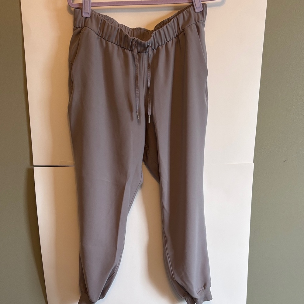 lululemon athletica women’s Gray Joggers